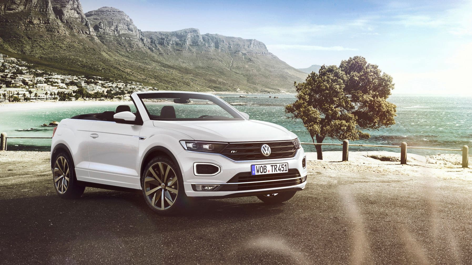 Tenerife: Rent a Car - VW T-ROC Convertible